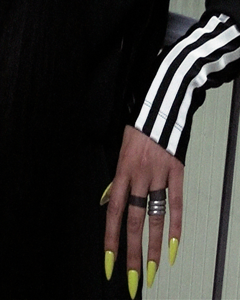 08 ES SS24 2000S RUNNING ADIDAS ORIGINALS IF4028 JAN F 01 002