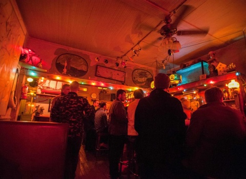 sunnys bar 01 julienne schaer 014